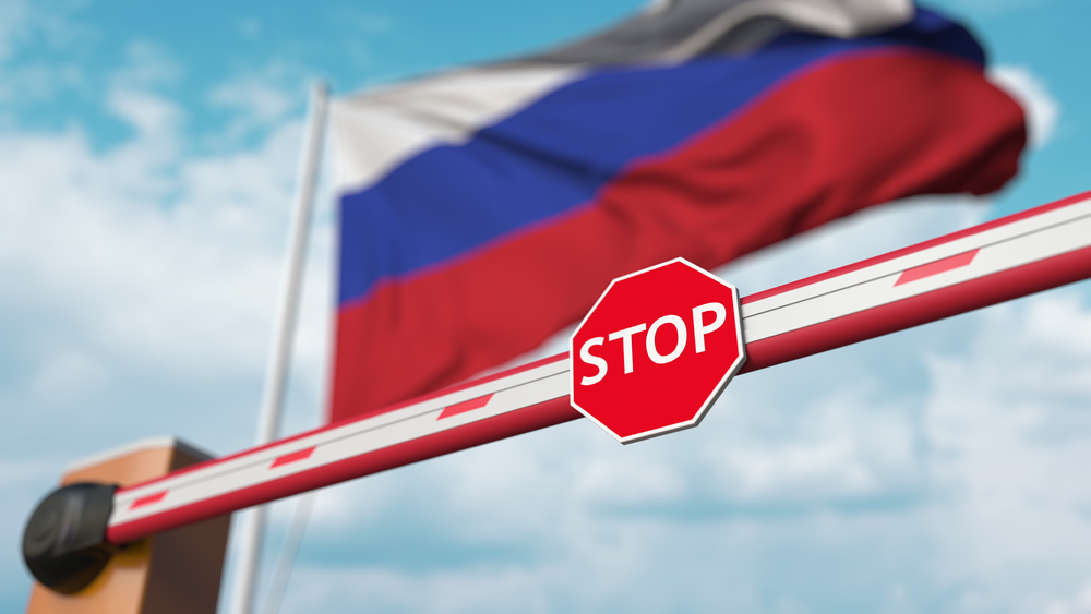 Ainda que o Brasil não se posicione contra a Rússia diretamente, sanções atrapalham o fornecimento de insumos. (Fonte: Shutterstock)